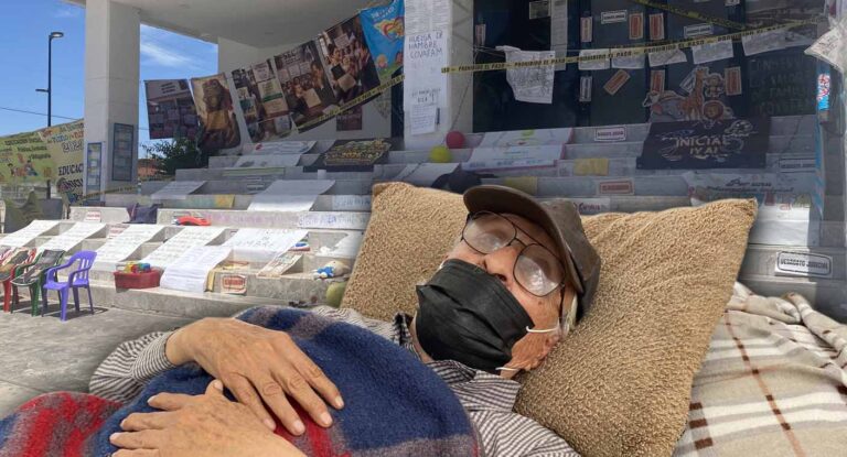Integrantes de Covafam cumplen nueve días en huelga de hambre y reportan daños a su salud