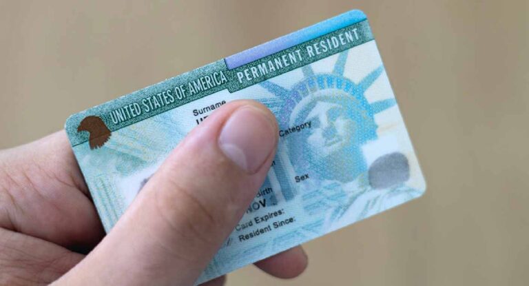 Estados Unidos requerirá a migrantes con visa temporal salir del país para solicitar la residencia permanente