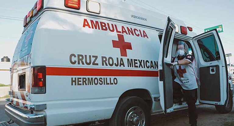 Estudiante de 16 años fallece tras desvanecerse mientras esperaba transporte en Hermosillo