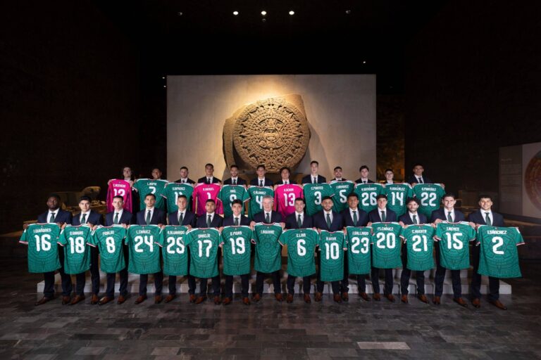 México revela imagen oficial para el Mundial 2026 frente a la Piedra del Sol