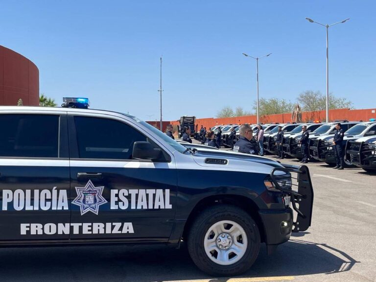 Estados Unidos entrega 34 vehículos a la Unidad Fronteriza de Sonora para fortalecer seguridad