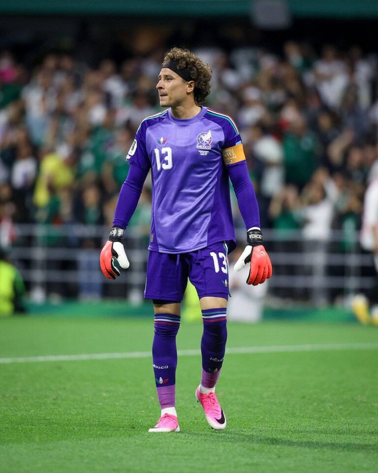 Memo Ochoa se retira del futbol con homenaje y legado mundialista