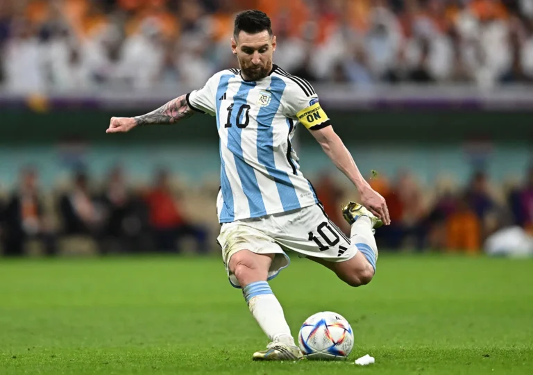 Messi supera a Klose con 18 goles en competencias internacionales Messi supera a Klose con 18 goles en competencias internacionales