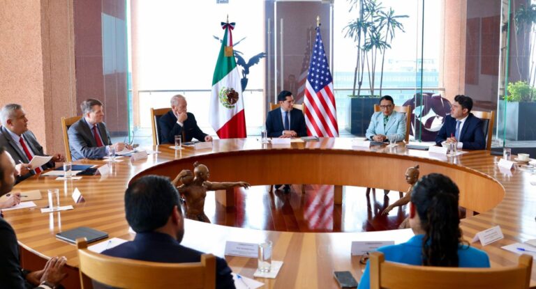 México y Estados Unidos refuerzan cooperación migratoria y avances contra el tráfico de personas México y Estados Unidos refuerzan cooperación migratoria y avances contra el tráfico de personas