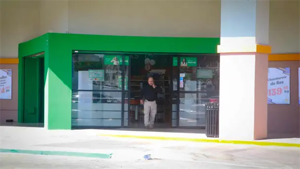 Fuerte estruendo en supermercado de Hermosillo moviliza a emergencias Fuerte estruendo en supermercado de Hermosillo moviliza a emergencias