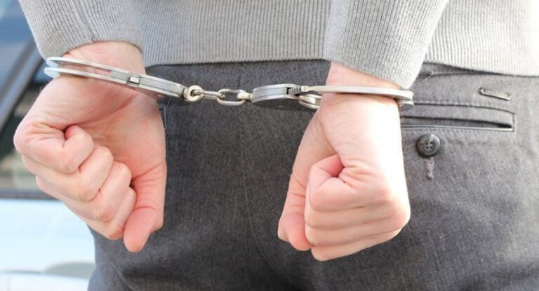 Detienen a hombre que intentó robar una casa en el sur de Hermosillo Detienen a hombre que intentó robar una casa en el sur de Hermosillo