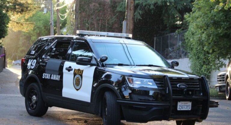 Tiroteo en ceremonia de graduación en California deja un muerto y tres heridos