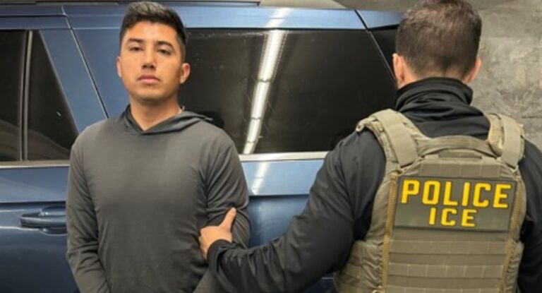 Detienen en Estados Unidos a militar relacionado con la masacre de Ayotzinapa