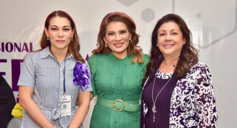 Lorenia Valles impulsa reforma para aumentar la participación de mujeres en la minería en Sonora Lorenia Valles impulsa reforma para aumentar la participación de mujeres en la minería en Sonora
