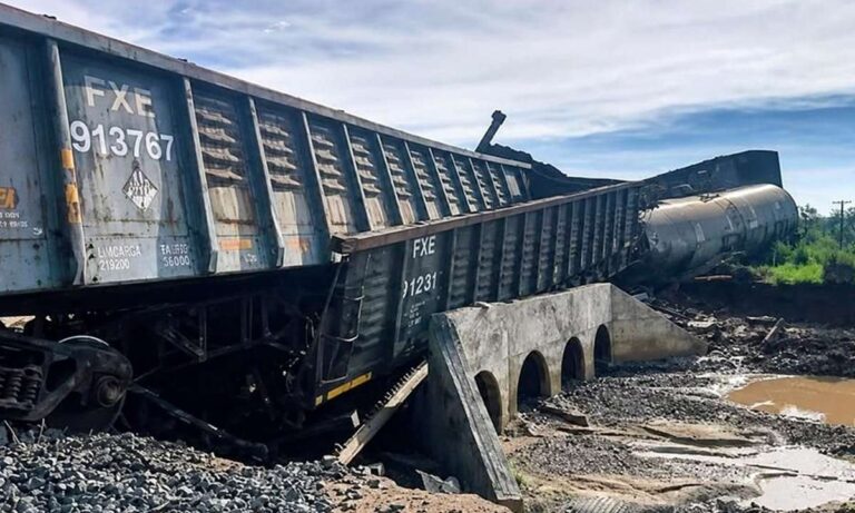 Descarrilamiento de tren en Naco reaviva demandas de vigilancia ambiental Descarrilamiento de tren en Naco reaviva demandas de vigilancia ambiental