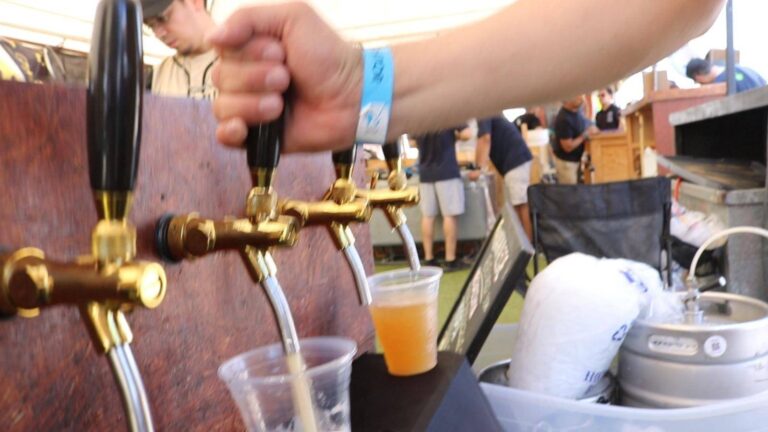 San Carlos Beer Fest se consolida como referente de la cerveza artesanal en Sonora San Carlos Beer Fest se consolida como referente de la cerveza artesanal en Sonora