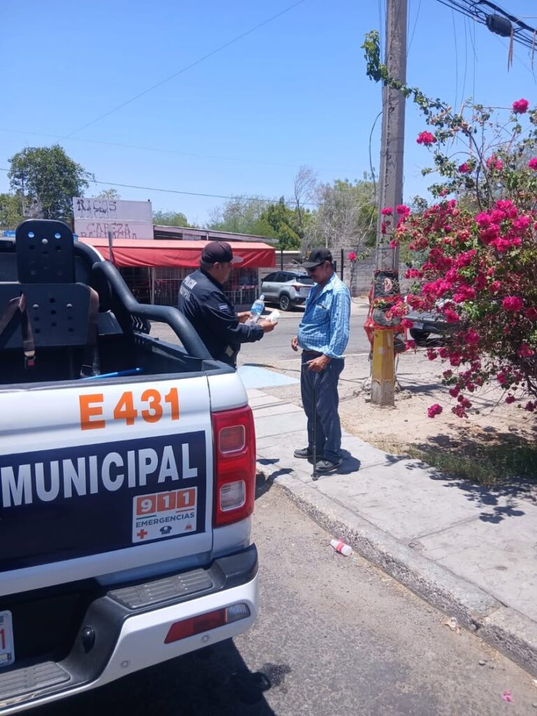 Gobierno de Hermosillo activa operativo de hidratación por calor extremo Gobierno de Hermosillo activa operativo de hidratación por calor extremo