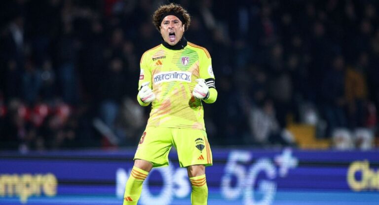 AVS rinde homenaje a Guillermo Ochoa tras anunciar su retiro del fútbol profesional