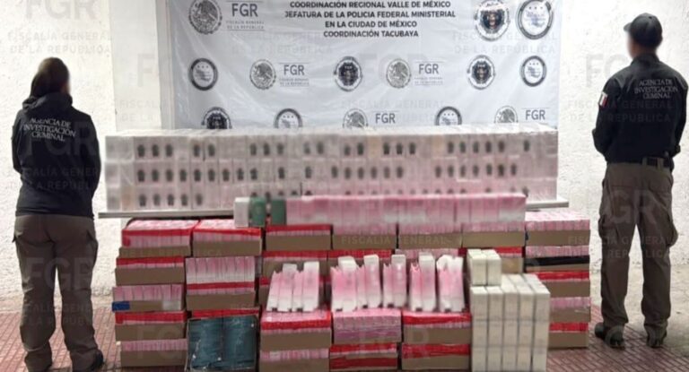 FGR incauta casi 2,500 perfumes presuntamente falsos en Ciudad de México FGR incauta casi 2,500 perfumes presuntamente falsos en Ciudad de México