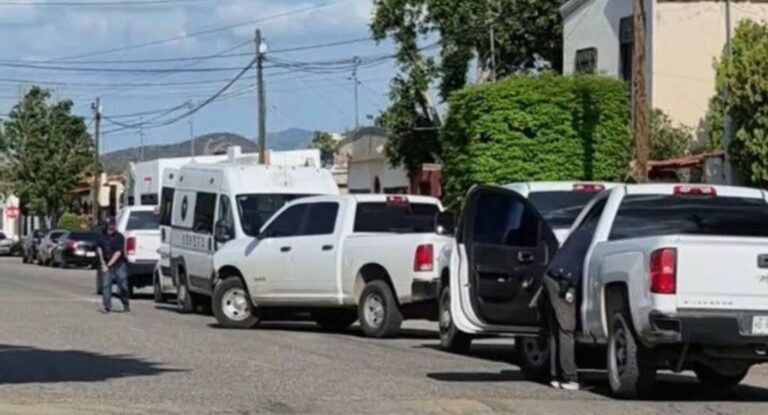 Hombre pierde la vida tras ataque armado en colonia Arboledas, Hermosillo Hombre pierde la vida tras ataque armado en colonia Arboledas, Hermosillo