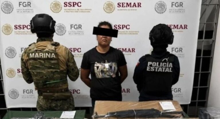 Abaten a “El Topo”, presunto líder de sicarios del CJNG en operativo en Manzanillo Abaten a “El Topo”, presunto líder de sicarios del CJNG en operativo en Manzanillo