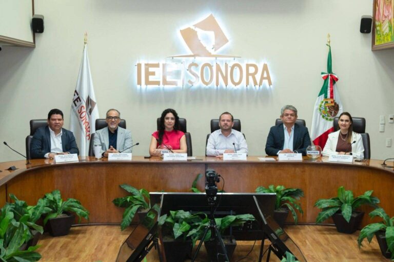 Consejeros del IEE Sonora ganan cerca de 100 mil pesos y limitan transparencia patrimonial