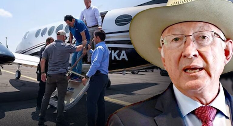 Ken Salazar aclara acusaciones sobre captura de ‘El Mayo’ Zambada y niega relación con avión y piloto Ken Salazar aclara acusaciones sobre captura de 'El Mayo' Zambada y niega relación con avión y piloto