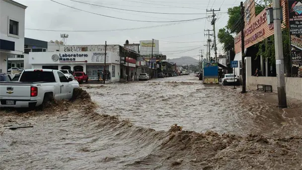 Lluvias en Nogales causan cuatro muertes y daños severos en la ciudad Lluvias en Nogales causan cuatro muertes y daños severos en la ciudad