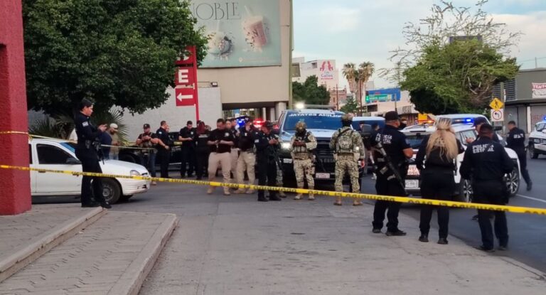 Hombre es asesinado a balazos frente a banco en el centro de Hermosillo Hombre es asesinado a balazos frente a banco en el centro de Hermosillo