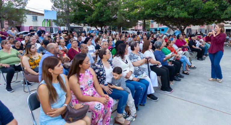 Lorenia Valles destaca la importancia de caminos dignos para la justicia social en Hermosillo Lorenia Valles destaca la importancia de caminos dignos para la justicia social en Hermosillo