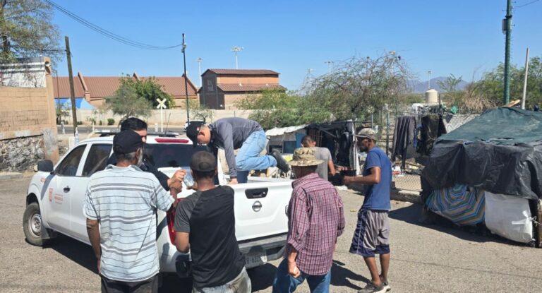 Hermosillo implementa operativo de hidratación ante calor extremo y sensación térmica de 45°C
