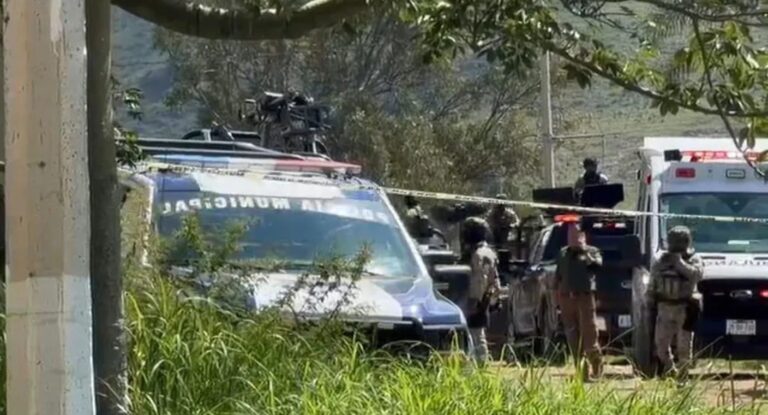 Rescatan a cuatro jóvenes encadenados en un presunto call center clandestino en Zapopan