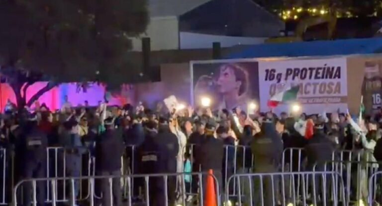 Seguridad impide serenata de aficionados mexicanos hacia Inglaterra en Hermosillo