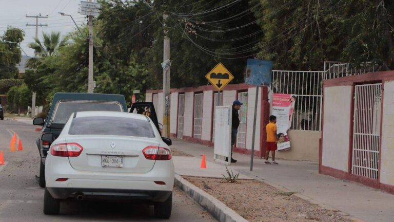 SEC confirma que no existen escuelas militarizadas incorporadas en Sonora SEC confirma que no existen escuelas militarizadas incorporadas en Sonora