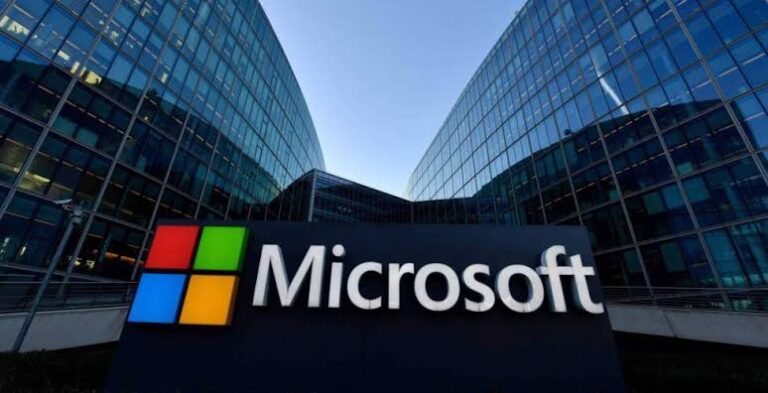 Microsoft anuncia despido de 4,800 empleados por reestructuración enfocada en inteligencia artificial Microsoft anuncia despido de 4,800 empleados por reestructuración enfocada en inteligencia artificial