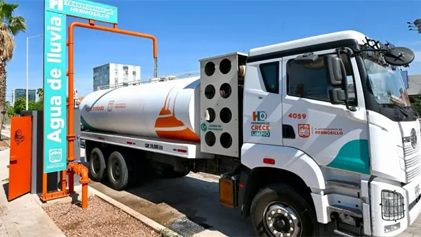 Hermosillo aprovecha agua pluvial en paso a desnivel de Colosio y Solidaridad Hermosillo aprovecha agua pluvial en paso a desnivel de Colosio y Solidaridad