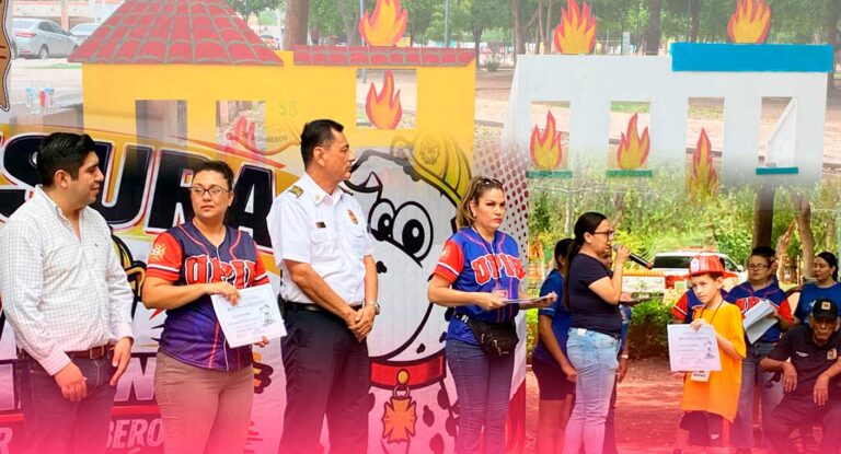 Más de 160 niños concluyen el campamento 'El Mejor Bombero Eres Tú' en Hermosillo
