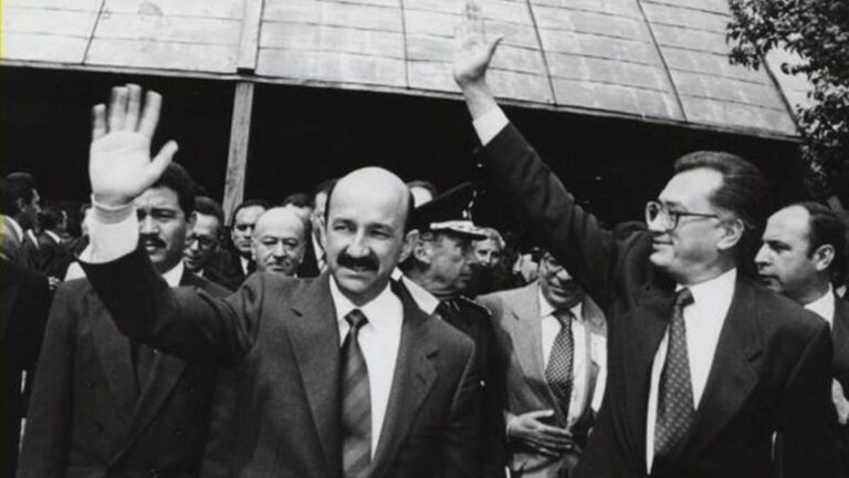 Crisis política y transformaciones electorales en México desde 1968 hasta la 4T Crisis política y transformaciones electorales en México desde 1968 hasta la 4T