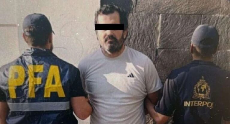 FBI y DEA entrevistarán a contralmirante Farías Laguna antes de su traslado a México