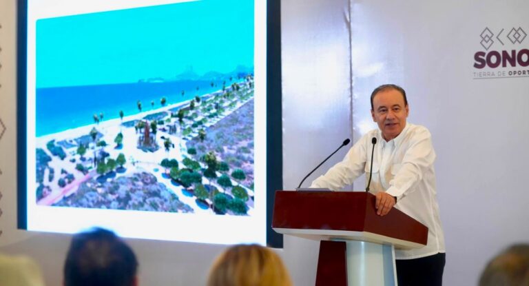 Puerto de Guaymas, clave para el relanzamiento económico de Sonora: Durazo Puerto de Guaymas, clave para el relanzamiento económico de Sonora: Durazo