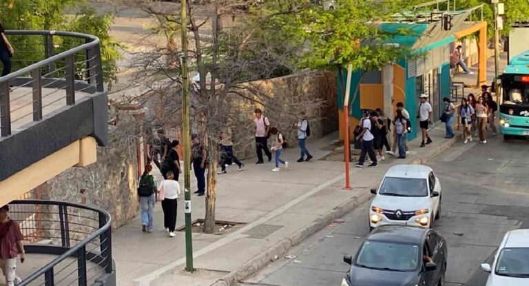 Regreso a clases en Unison transcurre con saldo blanco y sin accidentes viales