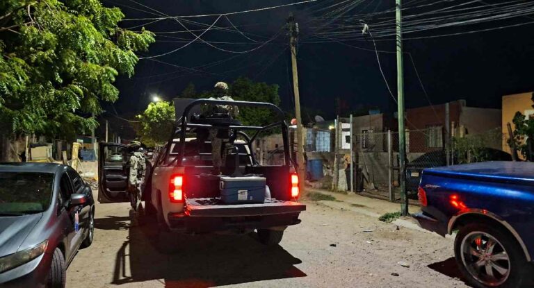 Ataque con bomba molotov daña motocicleta en colonia Pueblitos, Hermosillo Ataque con bomba molotov daña motocicleta en colonia Pueblitos, Hermosillo