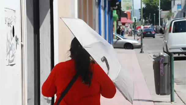 Hermosillo enfrenta fin de semana con calor extremo hasta 47°C Hermosillo enfrenta fin de semana con calor extremo hasta 47°C