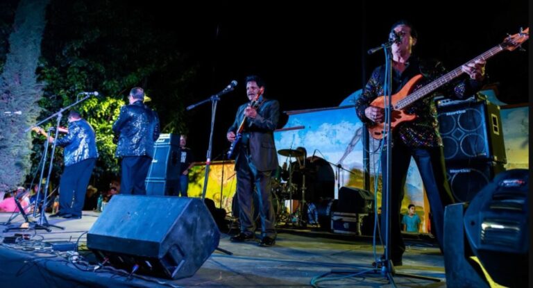 DIF Hermosillo organiza evento gratuito para el Día del Adulto Mayor con Los Apson DIF Hermosillo organiza evento gratuito para el Día del Adulto Mayor con Los Apson