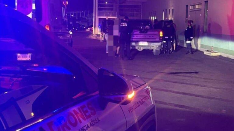 Policía Municipal de Hermosillo auxilia a adultos mayores y familias en distintas colonias