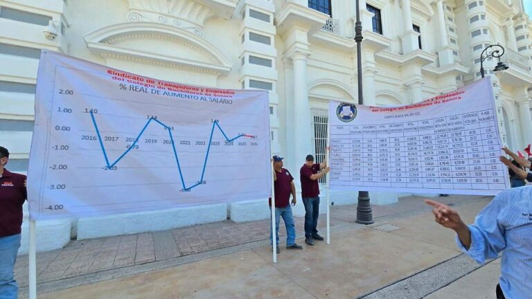 Trabajadores del Cobach en Sonora protestan por aumento salarial del 4%