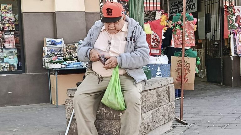 Lanzan campaña Apadrina un Abuelito 2026 para apoyar a adultos mayores en Hermosillo Lanzan campaña Apadrina un Abuelito 2026 para apoyar a adultos mayores en Hermosillo