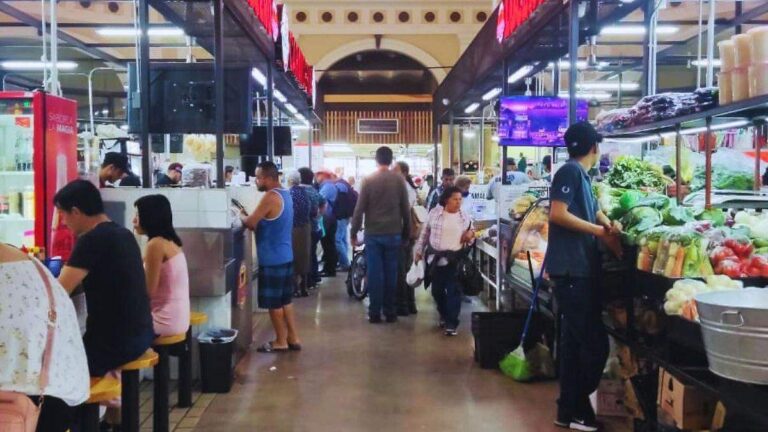 Baja presión y falta de agua afectan ventas en comercios de Hermosillo Baja presión y falta de agua afectan ventas en comercios de Hermosillo