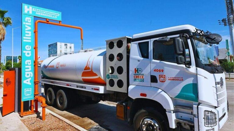 Sistema pluvial en paso a desnivel de Colosio y Solidaridad funciona ante primeras lluvias en Hermosillo Sistema pluvial en paso a desnivel de Colosio y Solidaridad funciona ante primeras lluvias en Hermosillo