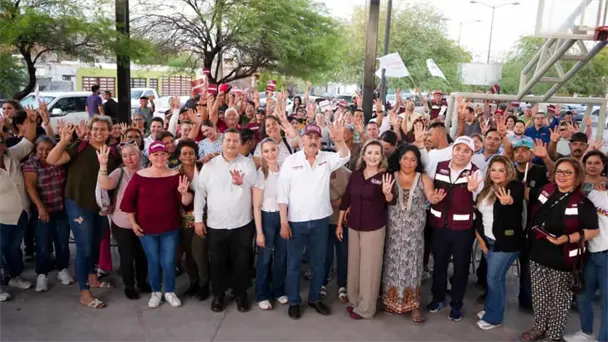 Javier Lamarque fortalece vínculo comunitario en Las Minitas y Las Lomas, Hermosillo Javier Lamarque fortalece vínculo comunitario en Las Minitas y Las Lomas, Hermosillo