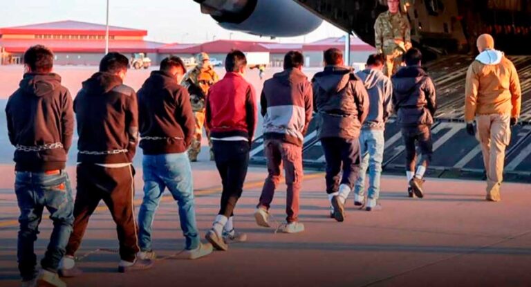 México rechaza envío de mexicanos deportados a terceros países por EU México rechaza envío de mexicanos deportados a terceros países por EU