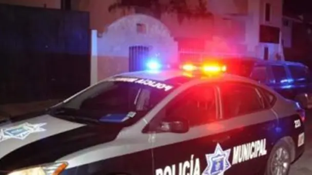 Detienen a hombre por amenaza con machete en colonia 5 de Mayo, Hermosillo Detienen a hombre por amenaza con machete en colonia 5 de Mayo, Hermosillo