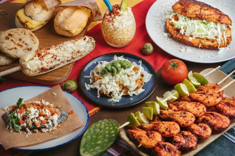 Especialistas analizan la comida callejera en México y Estados Unidos Especialistas analizan la comida callejera en México y Estados Unidos