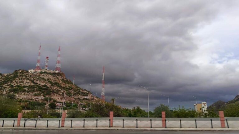 Huracán Polo provoca lluvias intensas y fuertes vientos en Hermosillo y Sonora