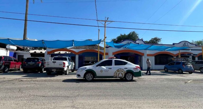 Bomberos atienden posible cortocircuito en restaurante del Centro de Hermosillo